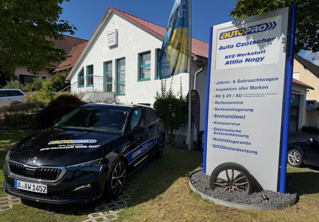 Einblick in die KFZ-Werkstatt Attila Nagy Rommelsried